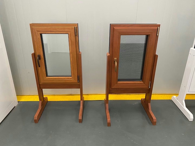 健康鋁木門窗流行的原因是什么？裝在室內(nèi)好看嗎？需注意什么問題？