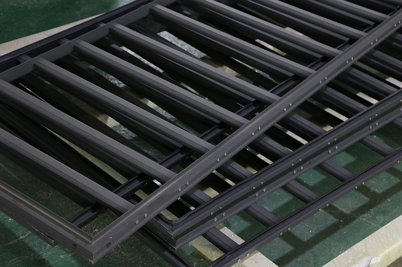 iphone12不再隨機附贈充電器和耳機？樓上樓高端門窗質(zhì)量不減配