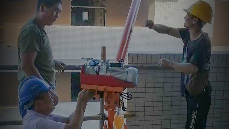 工程門窗幕墻滲水怎么處理？來看看樓上樓門窗的小技巧